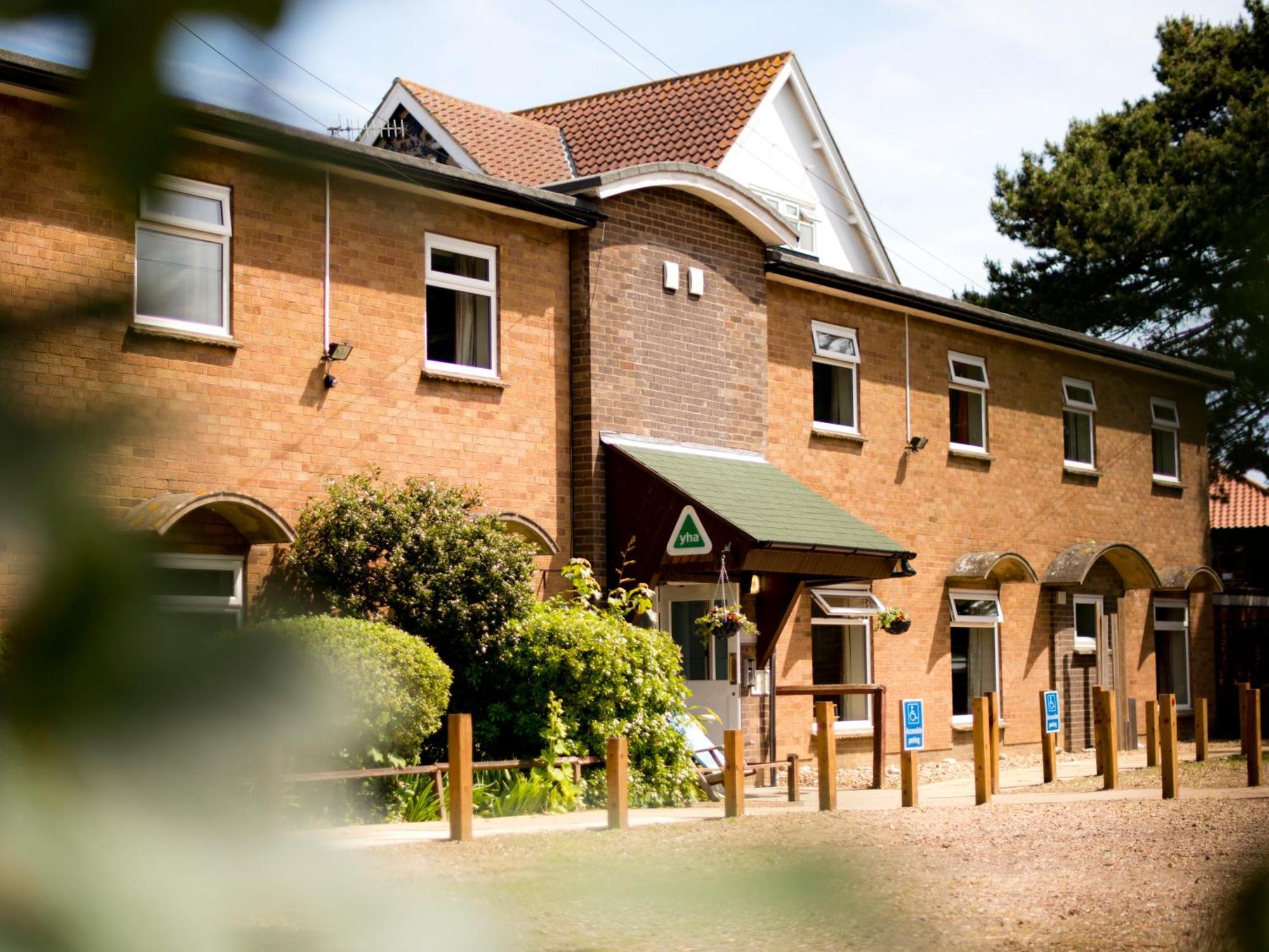 Yha Sheringham Exterior photo